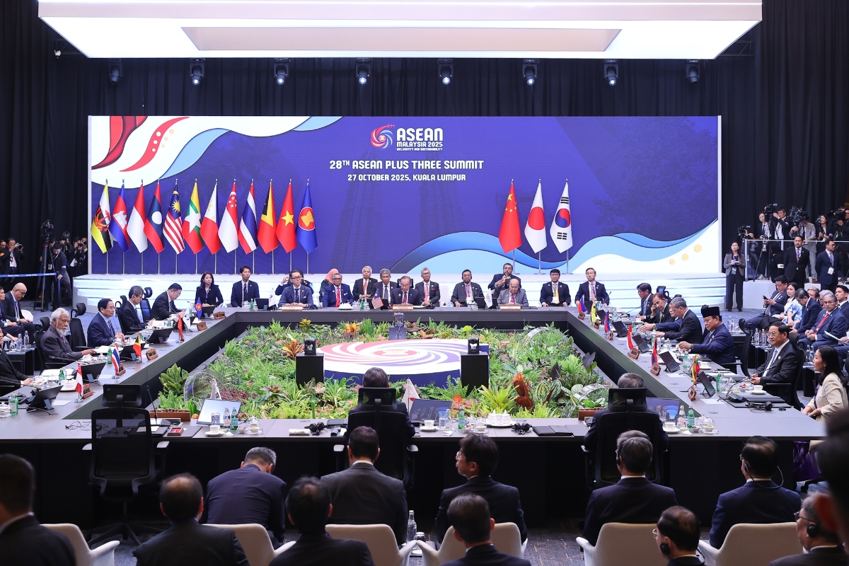 Quang cảnh Hội nghị Cấp cao ASEAN+3 với Trung Quốc, Nhật Bản, Hàn Quốc. Ảnh: VGP
