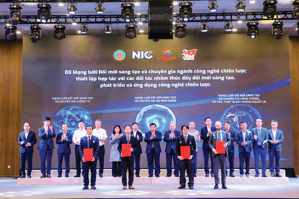 Giải bài toán “khoảng trống nhân lực lượng tử” của Việt Nam