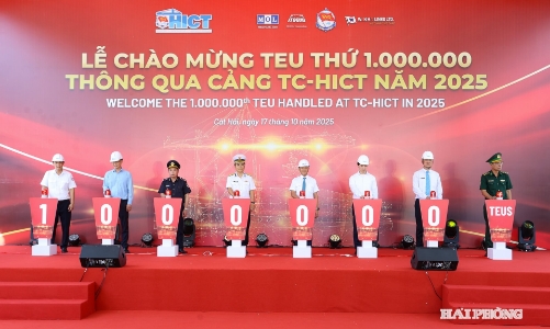 Cảng container Quốc tế Tân cảng Hải Phòng đón Teu container thứ 1 triệu