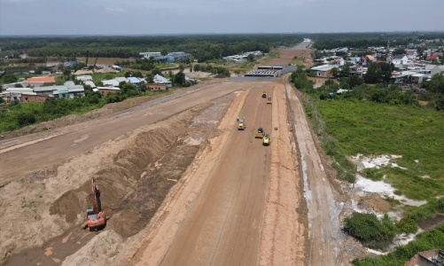 TP. Hồ Chí Minh tăng tốc giải phóng mặt bằng, đảm bảo tiến độ Vành đai 4