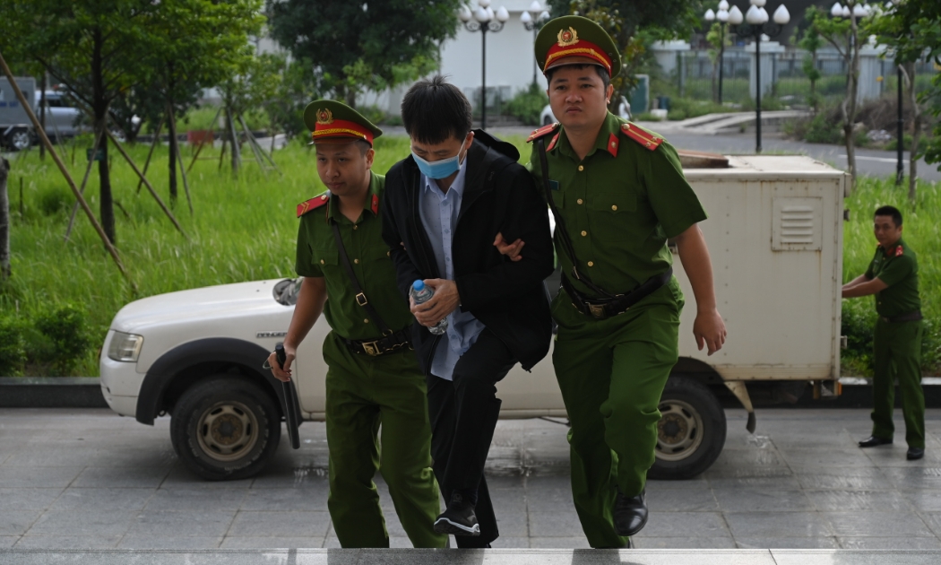 Xét xử vụ đánh bạc nghìn tỷ ở khách sạn Pullman Hà Nội