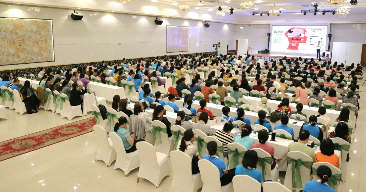 Ngành đồ uống và Bộ Y tế chung tay đưa Nghị quyết 72 đến với phụ nữ Cần Thơ