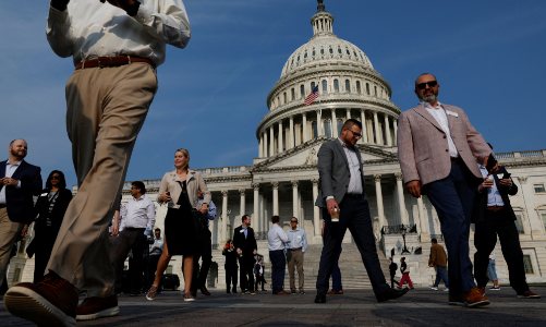 IMF: Gánh nặng nợ công của Mỹ sắp vượt Italy