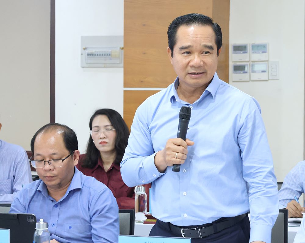 Chủ tịch UBND Thành phố Nguyễn Văn Được chủ trì buổi làm việc - Ảnh: Cổng thông tin điện tử TP. Hồ Chí Minh.