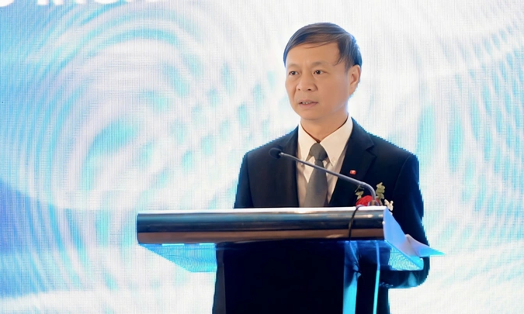 Thứ trưởng Bộ Khoa học và Công nghệ Hoàng Minh
