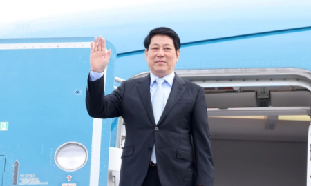 Chủ tịch nước Lương Cường lên đường dự Tuần lễ cấp cao APEC 2025