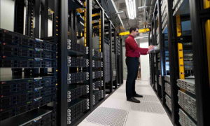 Cơn sốt chi tiêu hàng nghìn tỷ USD cho AI đang lan tới cả các quốc gia đang phát triển. Ảnh: C P Balasubramanyam