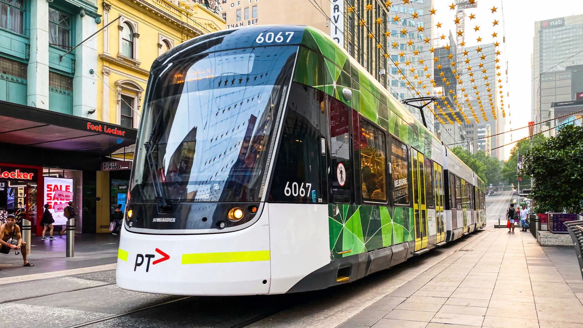 Một tuyến tàu điện đô thị tốc độ chậm (Tramway) ở nước ngoài. Ảnh internet