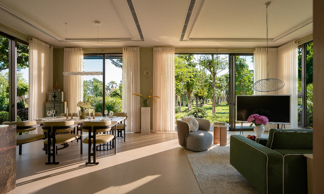 Ảnh thực tế nhà mẫu Retreat Forest – nhà dưới tán rừng- dòng sản phẩm lần đầu tiên được Ecopark ra mắt thị trường.