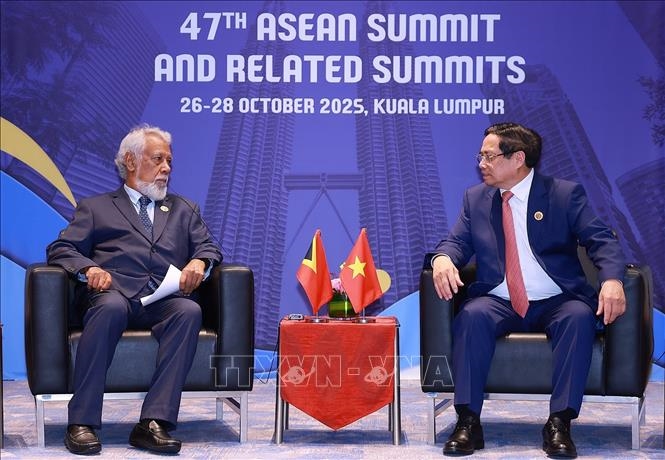Thủ tướng Phạm Minh Chính gặp Thủ tướng Timor-Leste Xanana Gusmao. Ảnh: TTXVN