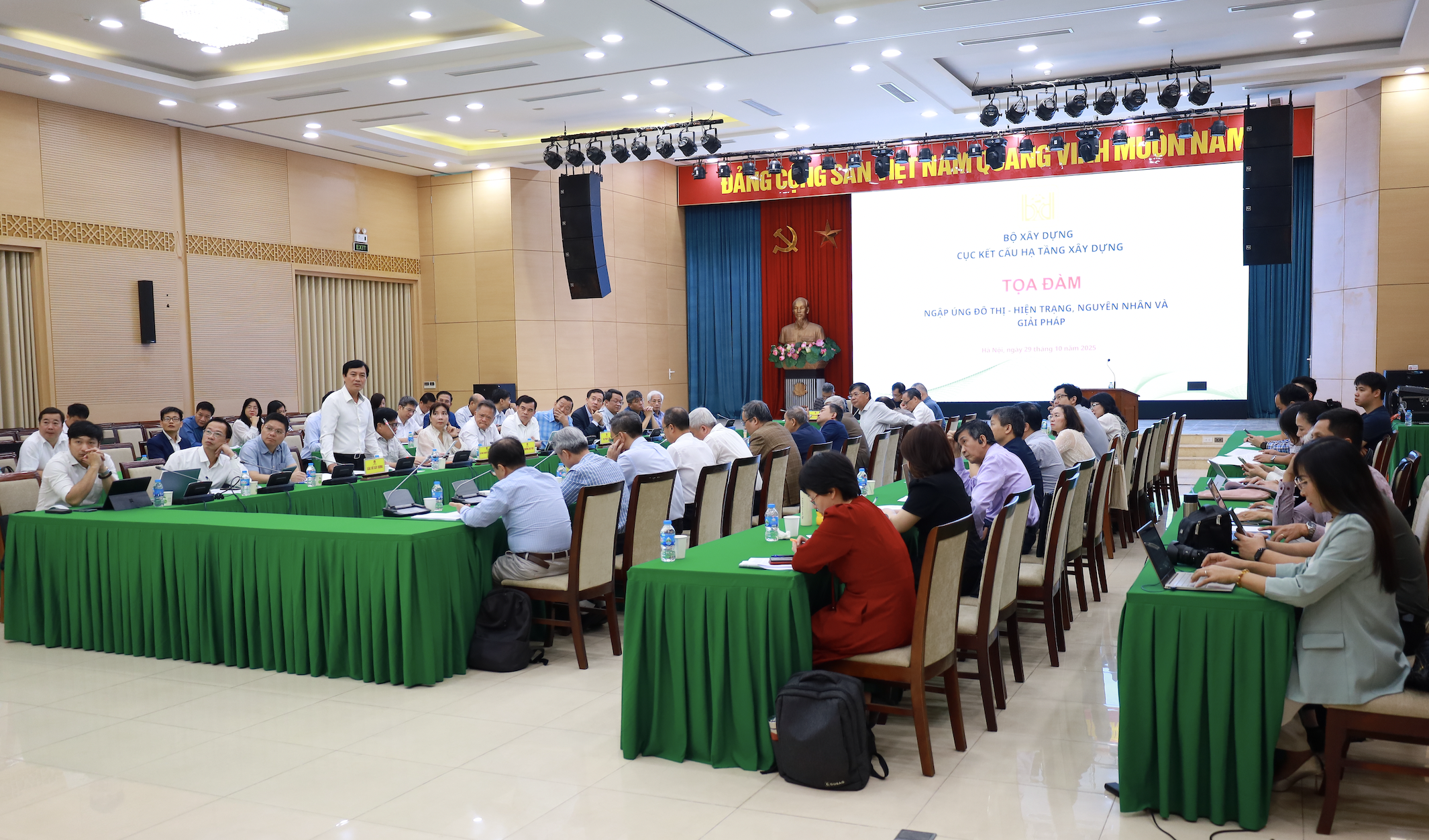 Tìm giải pháp chống ngập, lụt cho các đô thị  - Ảnh 1