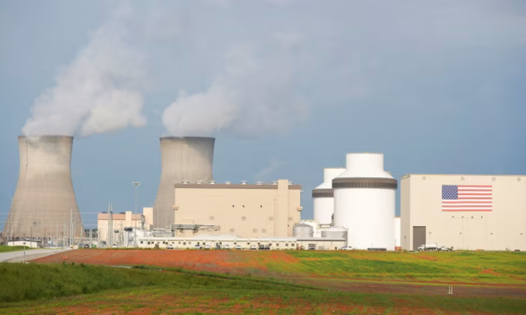Nhà máy điện hạt nhân Vogtle ở bang Georgia - Ảnh: Reuters