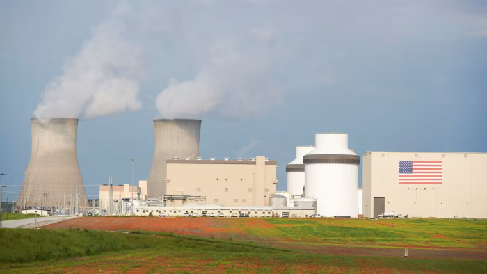 Nhà máy điện hạt nhân Vogtle ở bang Georgia - Ảnh: Reuters