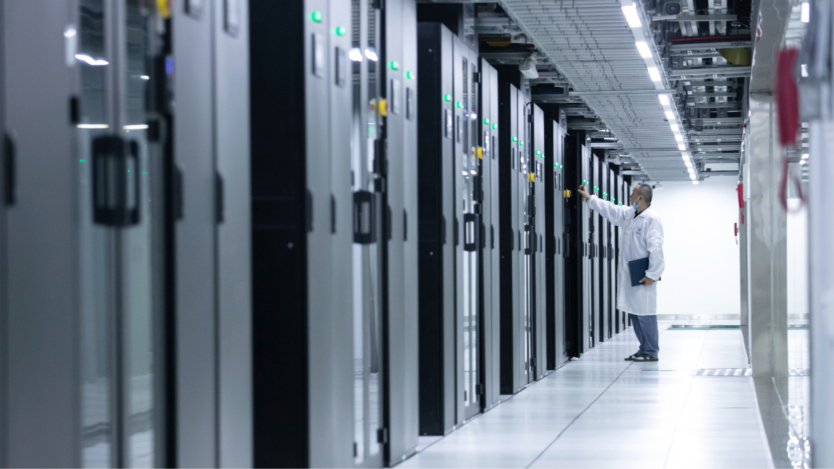 Thị trường trung tâm dữ liệu ở châu Á vô cùng sôi động. Ảnh: Nikkei