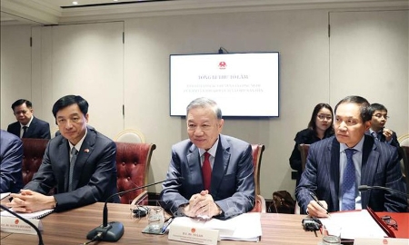 Tổng Bí thư Tô Lâm dự tọa đàm về công nghệ AI và chip bán dẫn tại Anh