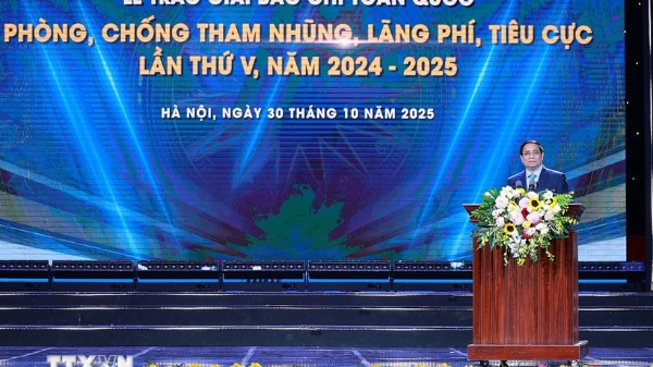 Thủ tướng Phạm Minh Chính: Người làm báo vững vàng và quyết liệt trong phòng, chống tham nhũng