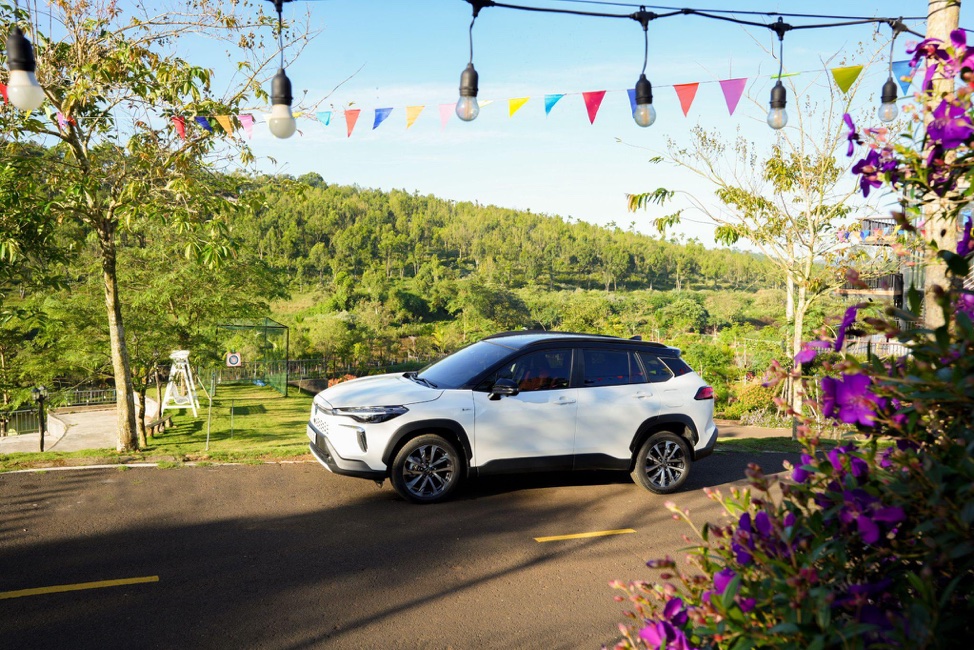 <i>Toyota dẫn đầu thị trường xe HEV tại Việt Nam với đa dạng sản phẩm, mức giá, ưu đãi.</i>