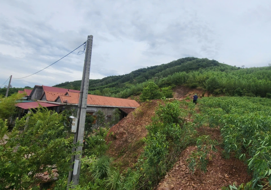 Tỉnh Quảng Trị công bố tình huống khẩn cấp về thiên tai đối với thực trạng sạt lở đất nghiêm trọng