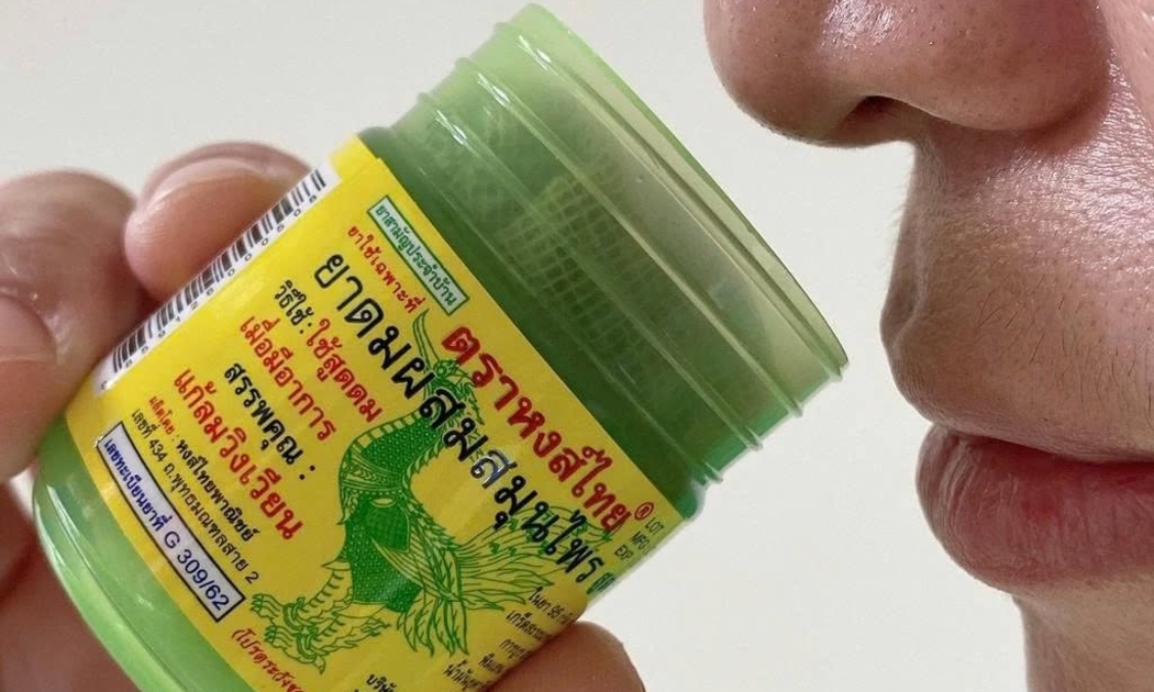 Với điều kiện thời tiết, khí hậu gần giống với Thái Lan, người Việt Nam cũng rất chuộng sản phẩm dầu hít.