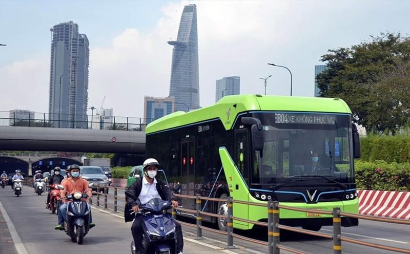 TP HCM đề xuất chuyển đổi toàn bộ xe buýt  sang xe điện và năng lượng xanh. Ảnh minh họa.