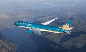 Vietnam Airlines bứt phá mạnh mẽ trong quý 3/2025