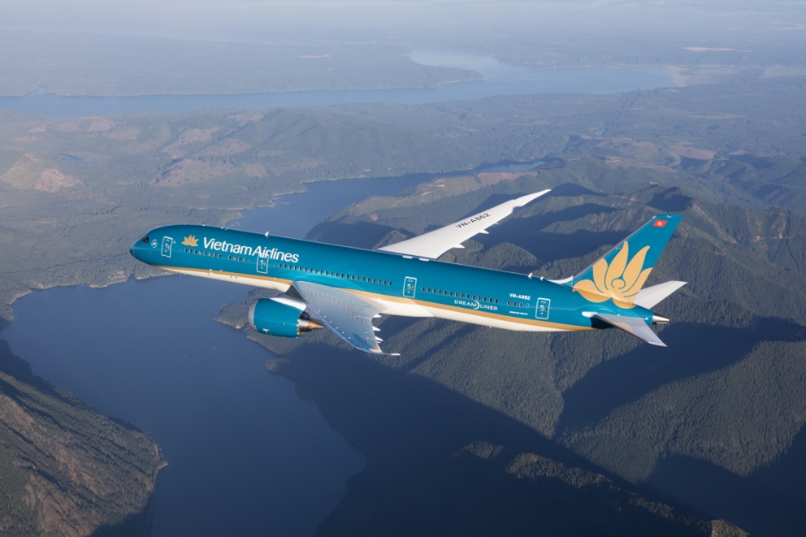 Vietnam Airlines bứt phá mạnh mẽ trong Quý III_2025 với sản lượng, doanh thu và lợi nhuận đều đạt và vượt kế hoạch.