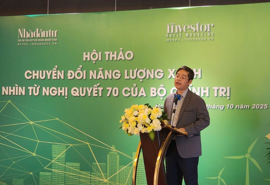 Ông Nguyễn Tài Anh, Phó tổng giám đốc EVN, phát biểu tại hội thảo. Ảnh: Việt An.