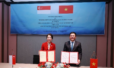 Singapore - Việt Nam ký Bản ghi nhớ hợp tác thương mại gạo