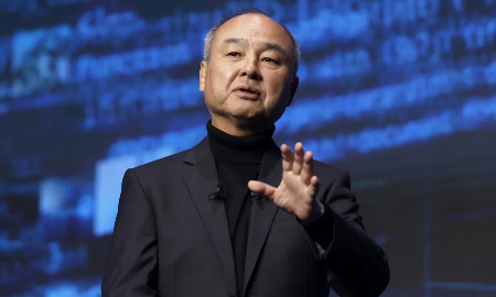 Tỷ phú Masayoshi Son - Ảnh: Reuters