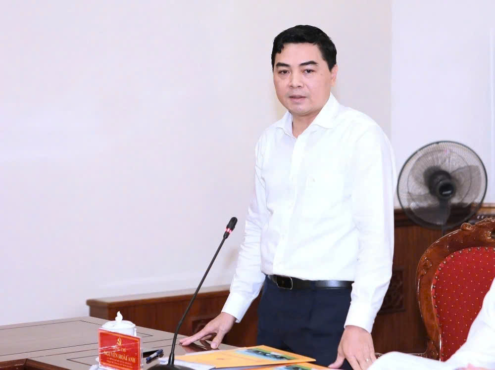 Chủ tịch UBND tỉnh Thanh Hoá Nguyễn Hoài Anh