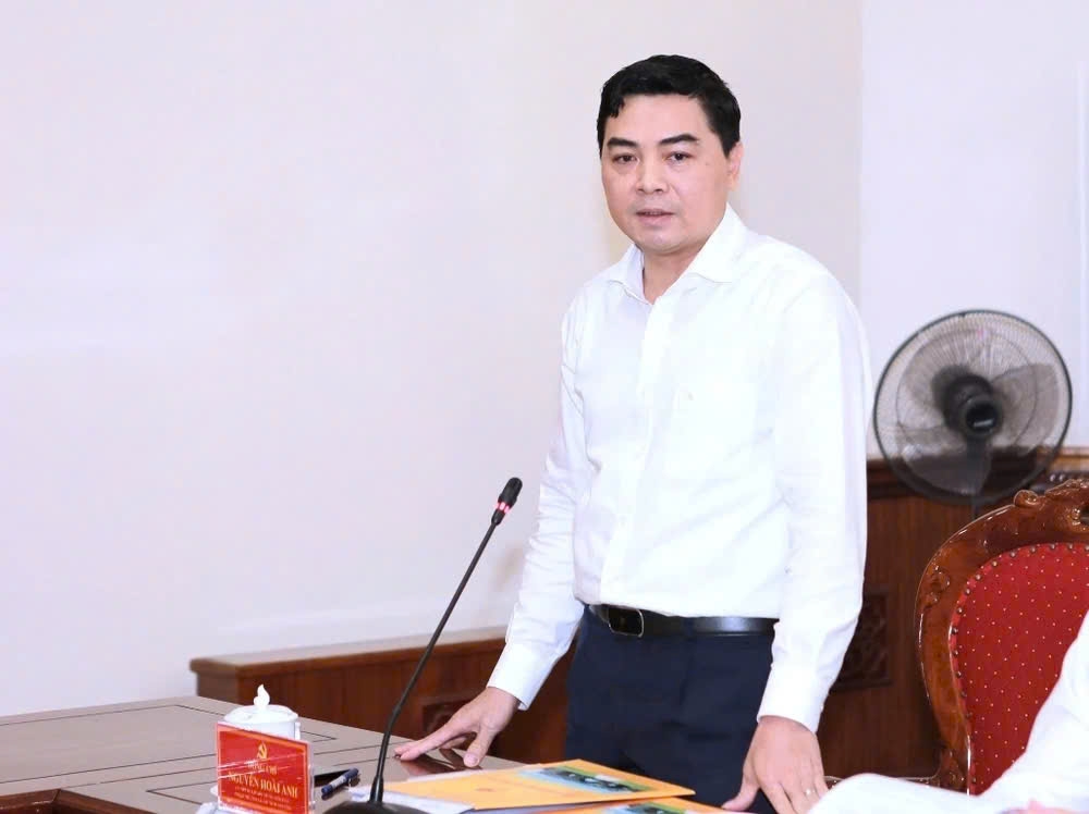 Chủ tịch UBND tỉnh Thanh Hoá Nguyễn Hoài Anh