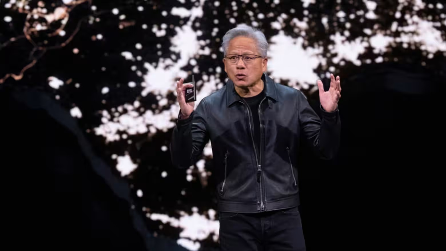 Giám đốc điều hành Nvidia Jensen Huang đã có bài phát biểu đầu tiên tại GTC DC 2025 vào ngày 28/10