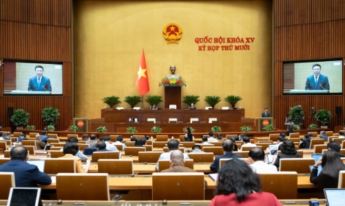 Đề xuất hỗ trợ vay lãi suất 0% nếu đầu tư hạ tầng số cho dự án công nghệ cao tại vùng dân tộc thiểu số