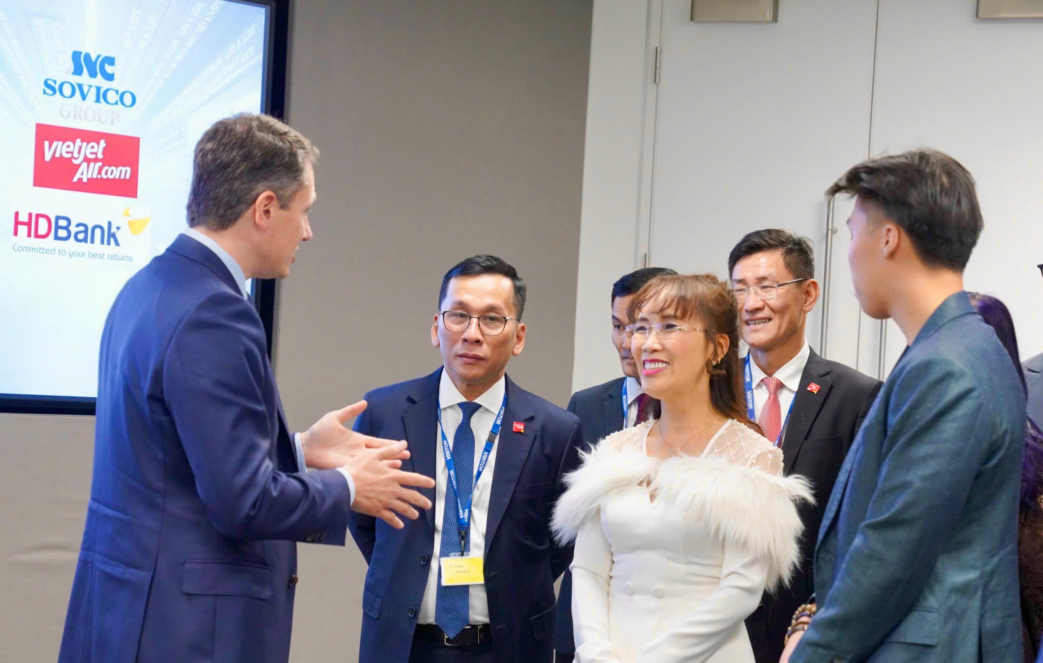 HDBank và LSE thảo luận xem xét thiết lập cơ chế hợp tác trong tư vấn, huy động vốn quốc tế.