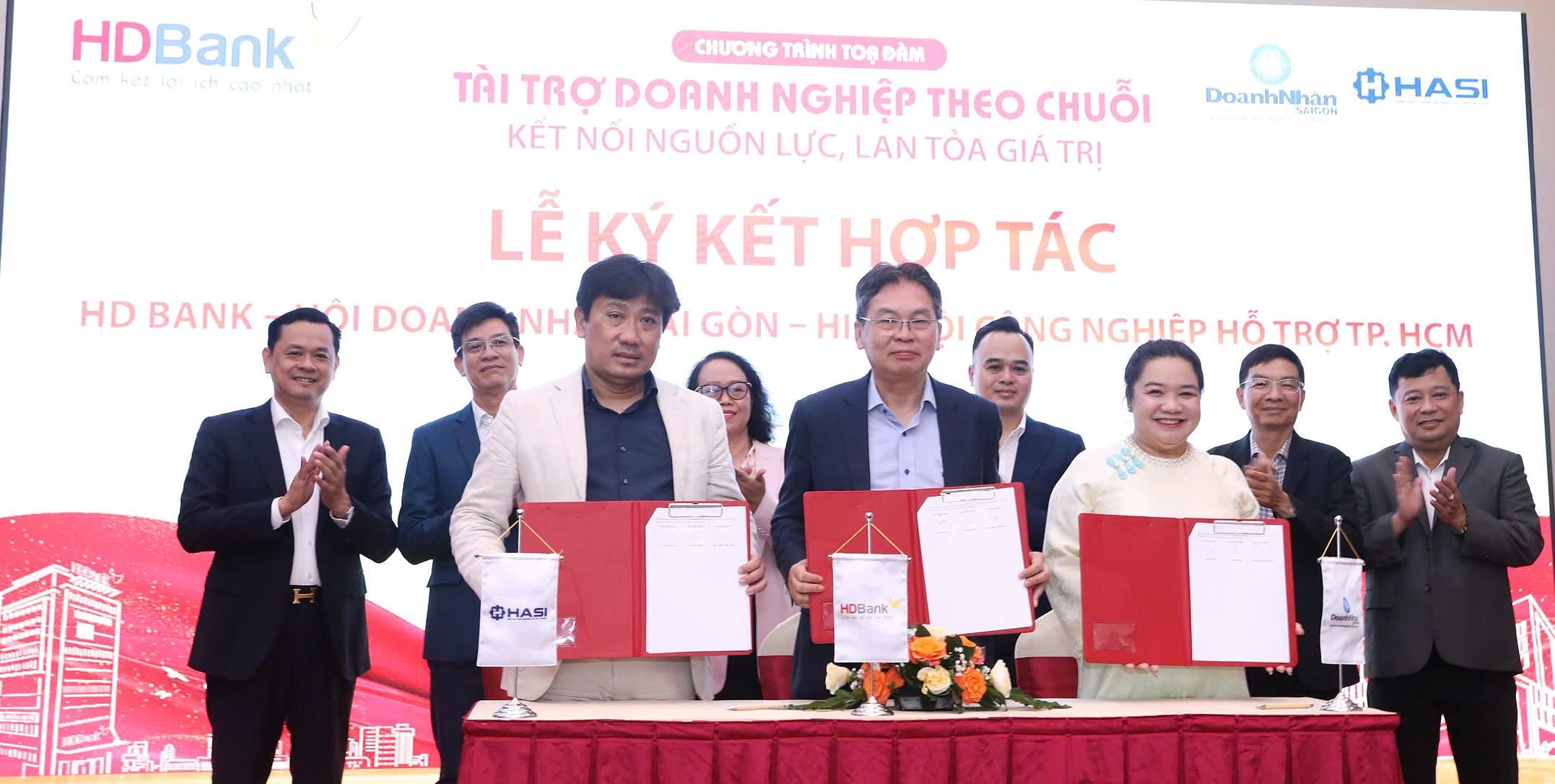 Lễ ký kết hợp tác ba bên giữa HDBank – Hội Doanh nhân Sài Gòn – HASI.