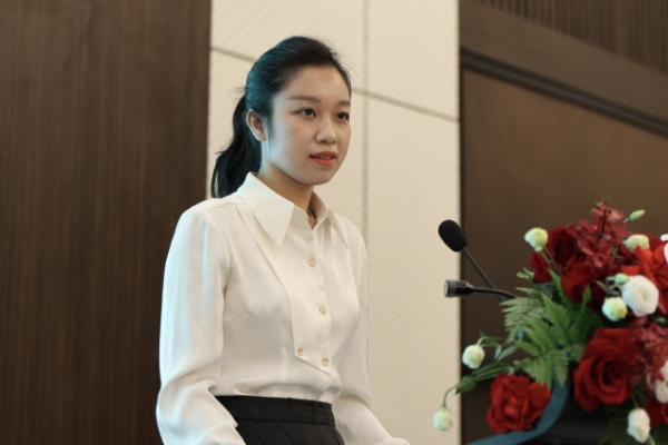 Bà Phạm Tuyết, Trung tâm nghiên cứu, Ứng dụng dữ liệu dân cư và Căn cước công dân (RAR - Bộ Công an).