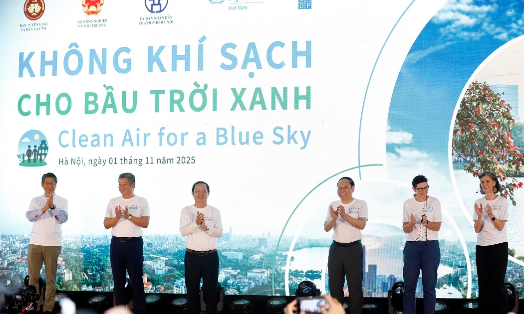 Sự kiện không khí sạch bầu trời xanh diễn ra ngày 1/11/2025, tại Hà Nội.
