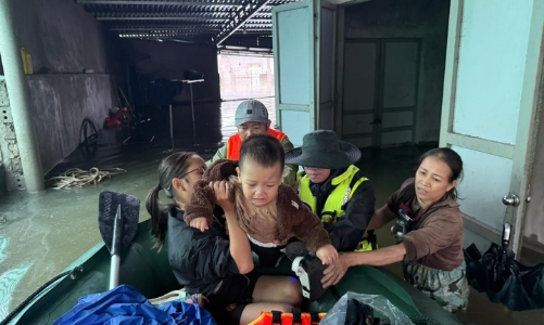 Gần 4.000 người được sơ tán khẩn cấp do mưa lớn kéo dài ở Hà Tĩnh