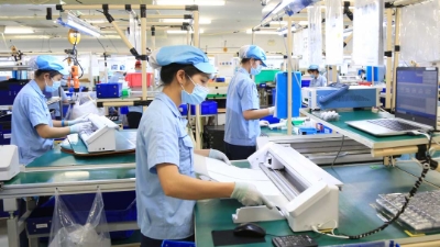 Energy support industry still faces many barriers