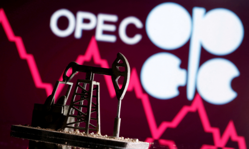 Lo thừa dầu, OPEC+ ngừng tăng sản lượng từ năm tới