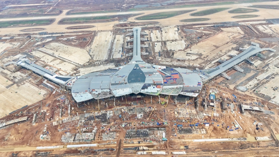 Cảng HKQT Long Thành đang chạy đua để về đích đúng tiến độ. Ảnh: Báo Xây dựng