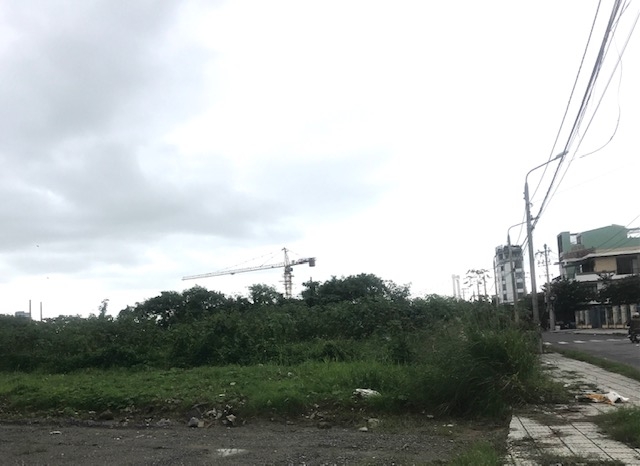 Một khu đất trống tại phường Sơn Trà - Ảnh Ngô Anh Văn