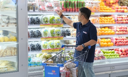 Hơn 1.000 điểm bán hàng khuyến mại trên toàn thủ đô cũng bước vào mùa “giảm giá vàng” của năm.