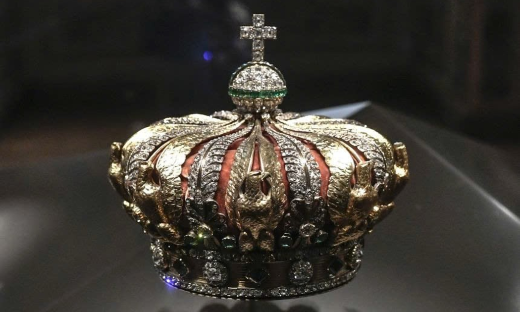 Vụ trộm tại bảo tàng Louvre: 8 bảo vật chưa tìm thấy