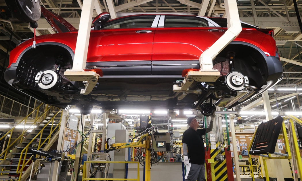 Công nghiệp ô tô Nga: Từ tiềm năng đến khủng hoảng