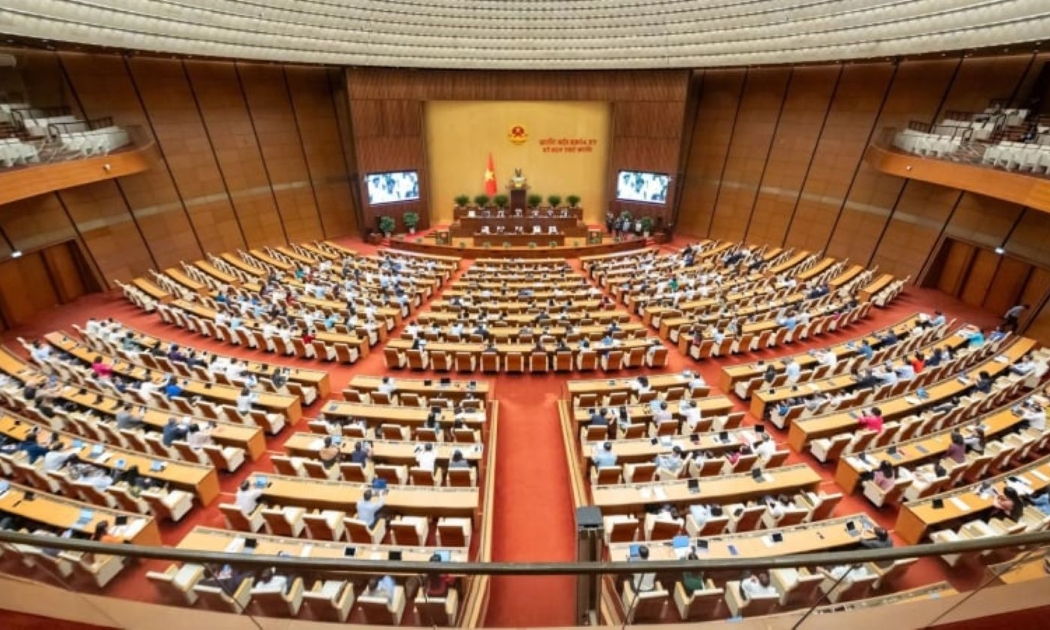 Sáng 4/11/2025, Quốc hội làm việc về các dự án luật thuộc lĩnh vực xây dựng, nông nghiệp, môi trường, kinh tế và tư pháp.