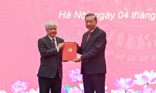 Ông Đỗ Văn Chiến giữ chức Phó Bí thư Thường trực Đảng ủy Quốc hội