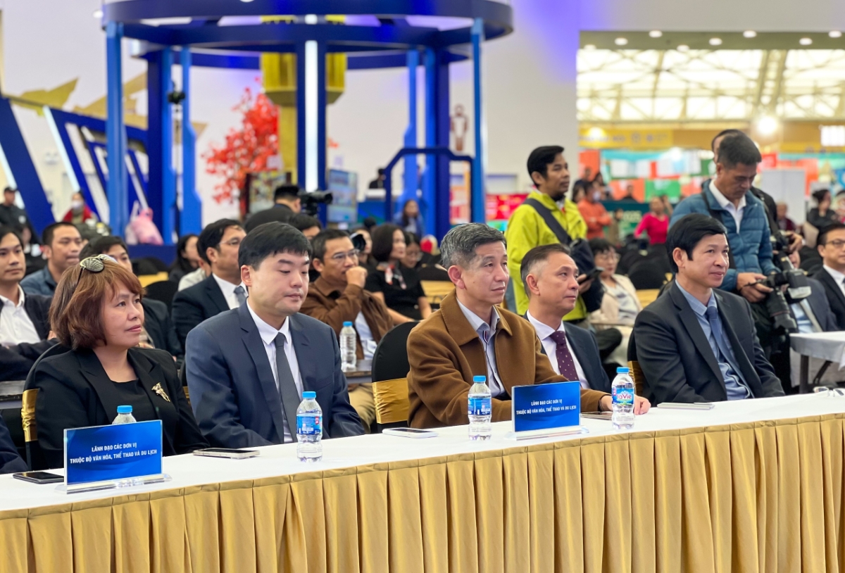 Thứ trưởng Bộ Văn hóa, Thể thao và Du lịch Hồ An Phong tham dự buổi lễ.