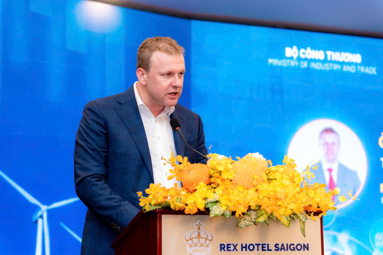 Ông Johan van den Ban - Tổng Giám đốc Việt Nam và châu Á của Tập đoàn De Heus: "Nếu Việt Nam thực hiện đúng các bước đi chiến lược về phát triển bền vững, kết quả sẽ tạo tác động tích cực không chỉ trong khu vực mà còn toàn cầu".