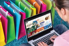 Việt Nam được xếp vào quốc gia có tốc độ tăng trưởng TMĐT cao nhất khu vực, top 10 quốc gia có tốc độ tăng trưởng nhanh nhất thế giới và đứng thứ 3 về quy mô thị trường (sau Indonesia và Thái Lan) với trên 60 triệu người tham gia mua sắm trực tuyến.